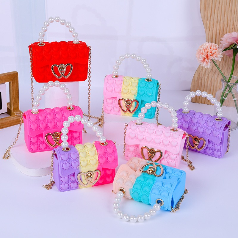Silicone Love Bubble Jelly Bag - Women Bags Guess recension och pris