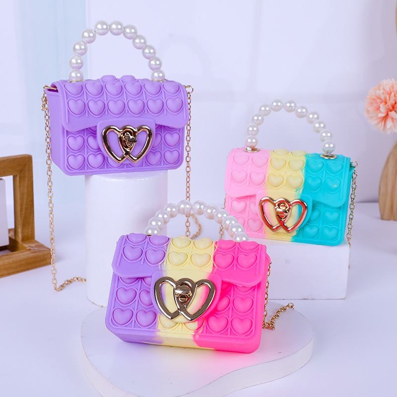 Silicone Love Bubble Jelly Bag - Women Bags Guess recension och pris