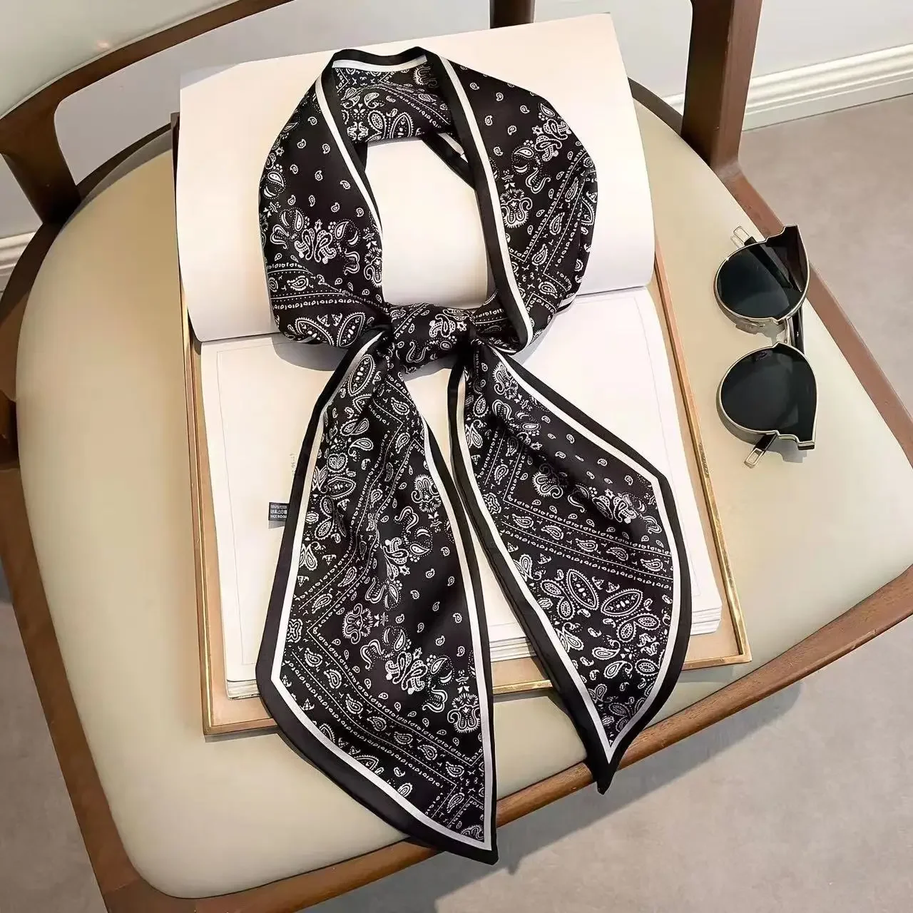 Design Print Skinny Scarf Plai - Women Bags Brands recension och pris